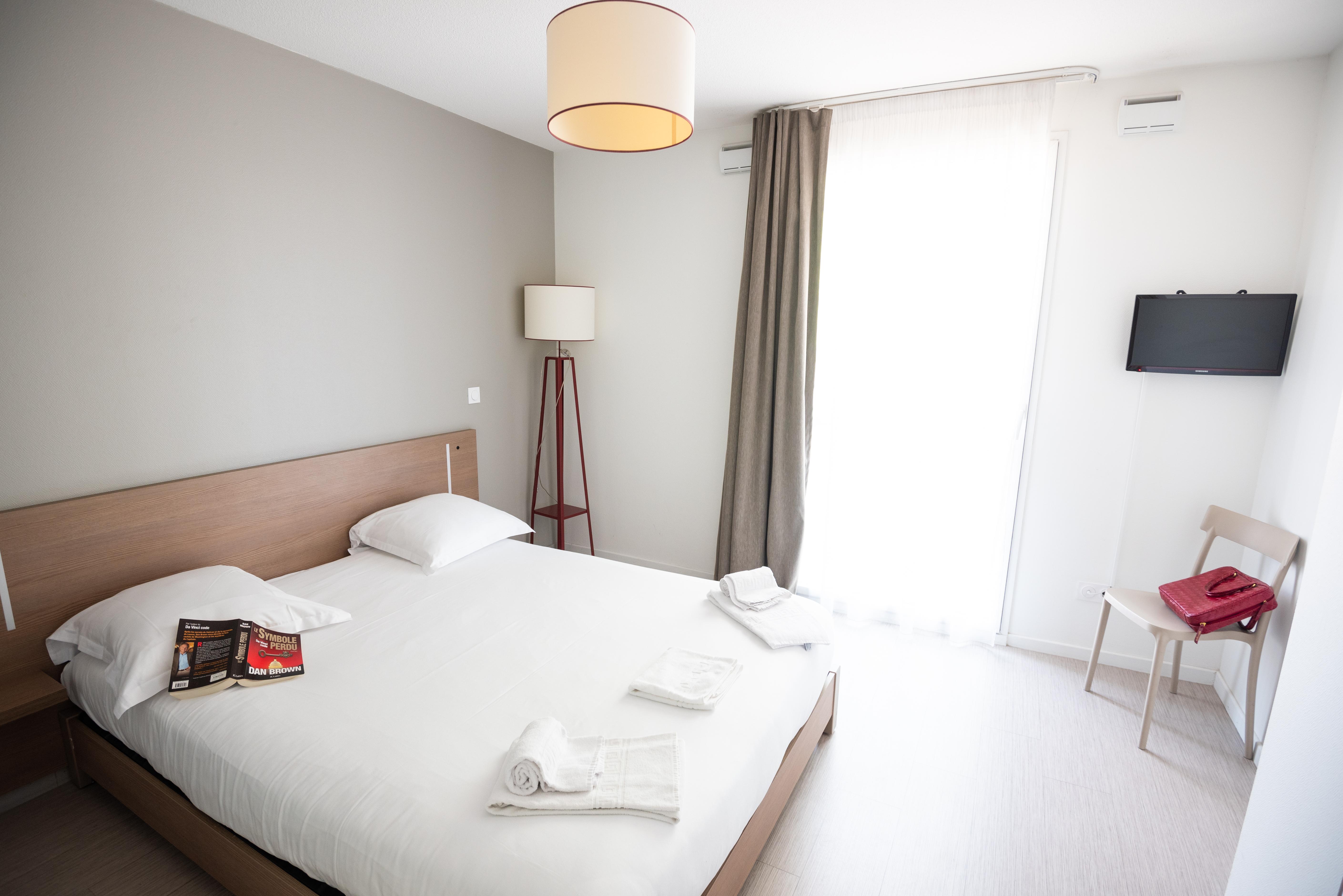 เซนิจูด โฮเทล-เรสซิเดนซ์ นาร์บอน ซองทร์ Aparthotel นาร์บอนน์ ภายนอก รูปภาพ