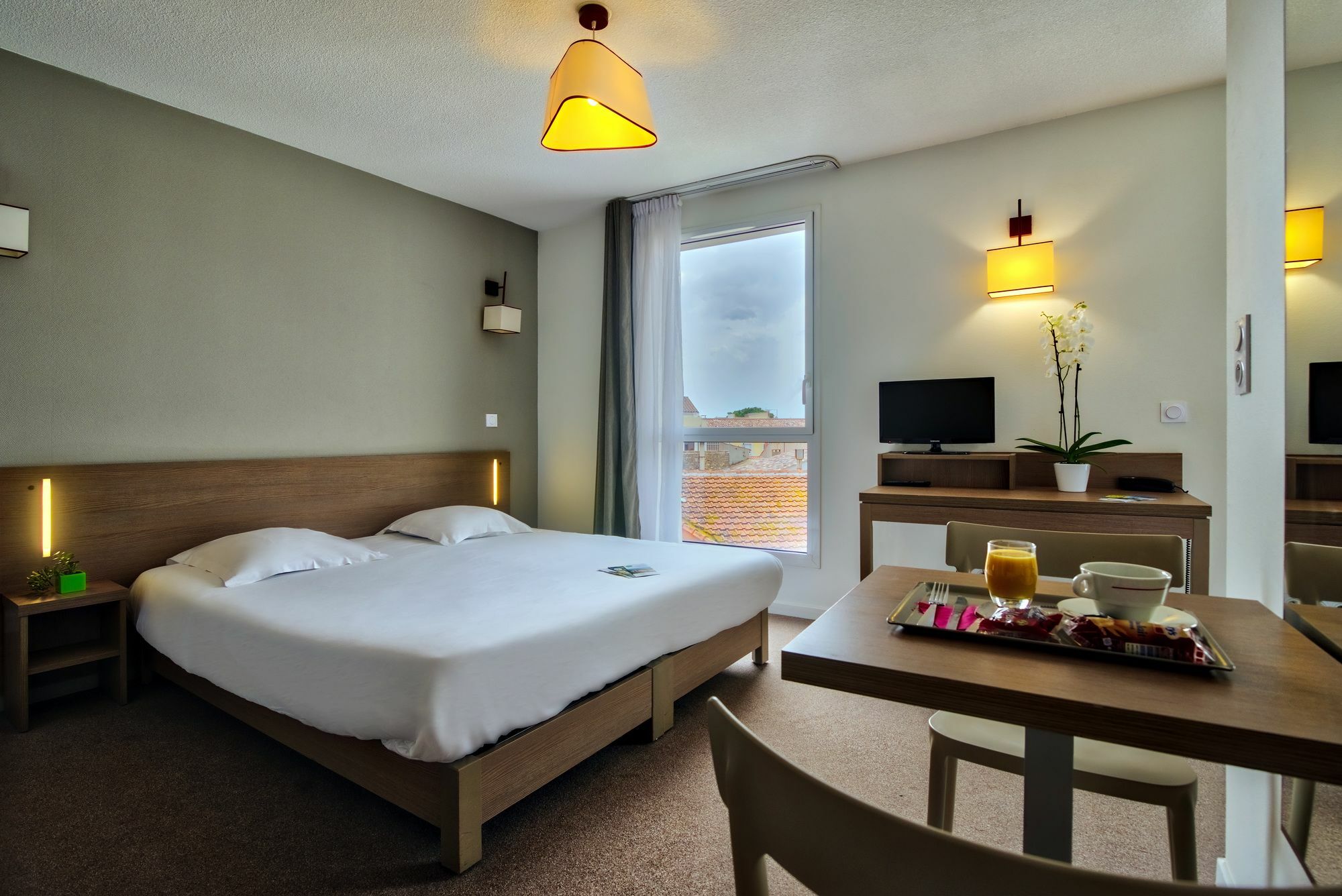 เซนิจูด โฮเทล-เรสซิเดนซ์ นาร์บอน ซองทร์ Aparthotel นาร์บอนน์ ภายนอก รูปภาพ